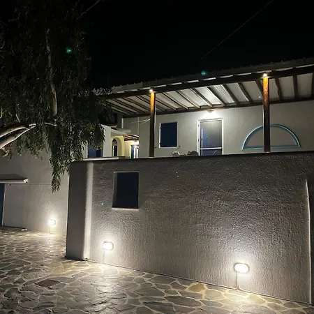 Blue And White House Mykonos أنو ميرا